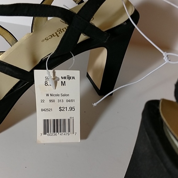 NWT Black Block Heel Strapped Shoes Size 8.5 with defects - Picture 4 of 11